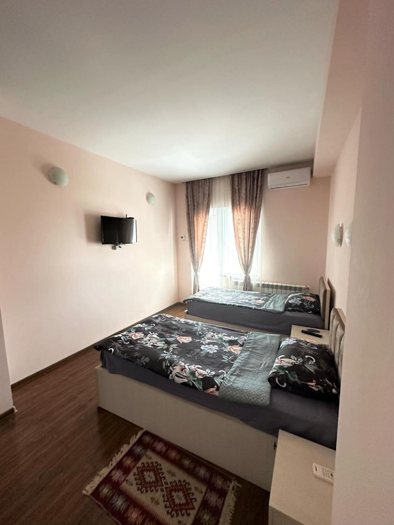 Cozy & Sweet Home Tiflis Exterior foto